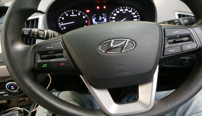 2017 Hyundai Creta SX PLUS 1.6 PETROL, Petrol, Manual, 31,403 km, interior