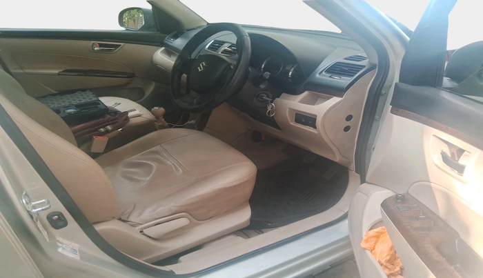 2014 Maruti Swift Dzire VXI, Petrol, Manual, 1,17,078 km, interior