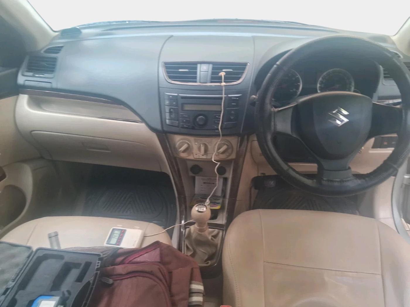 2014 Maruti Swift Dzire VXI, Petrol, Manual, 1,17,078 km, interior