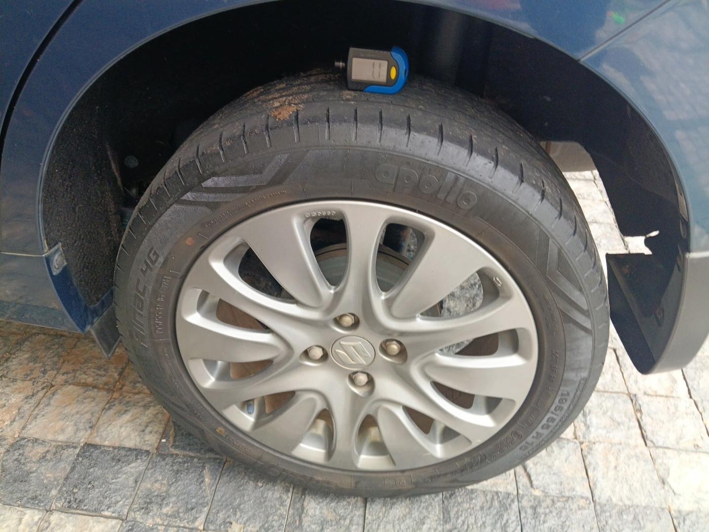 2017 Maruti Baleno ALPHA PETROL 1.2, Petrol, Manual, 29,072 km, tyre
