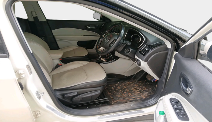 2017 Jeep Compass LIMITED 1.4 PETROL AT, Petrol, Automatic, 1,41,610 km, interior