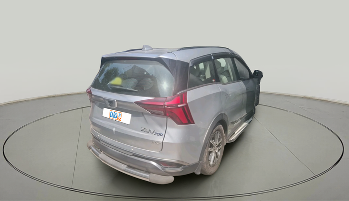 2021 Mahindra XUV700 AX 7 P AT 7 STR, Petrol, Automatic, 32,879 km, exterior