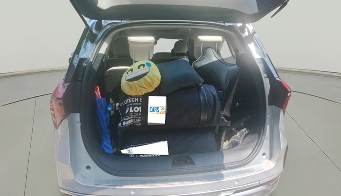 2021 Mahindra XUV700 AX 7 P AT 7 STR, Petrol, Automatic, 32,879 km, exterior