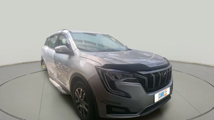 2021 Mahindra XUV700 AX 7 P AT 7 STR, CNG, Automatic, 32,879 km, exterior