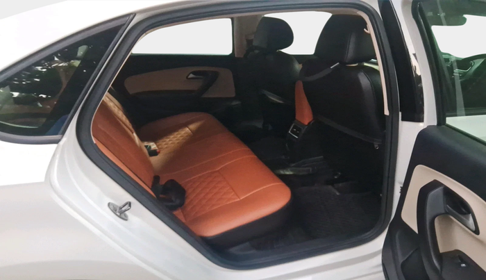 2020 Volkswagen Vento HIGHLINE 1.0L TSI, Petrol, Manual, 41,853 km, interior