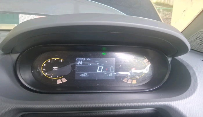 2025 Tata Tiago XZA, Petrol, Automatic, 4,980 km, interior