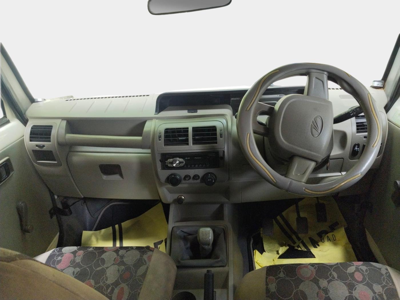 2012 Mahindra Bolero SLE BS-III, Diesel, Manual, 69,054 km, interior