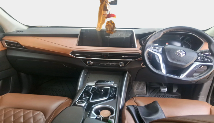 2021 MG GLOSTER SAVVY 6 STR 2.0 TWIN TURBO 4WD, Diesel, Automatic, 87,391 km, interior