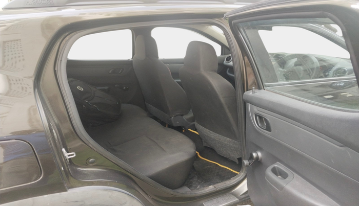 2016 Renault Kwid RXT 0.8 (O), Petrol, Manual, 73,162 km, interior