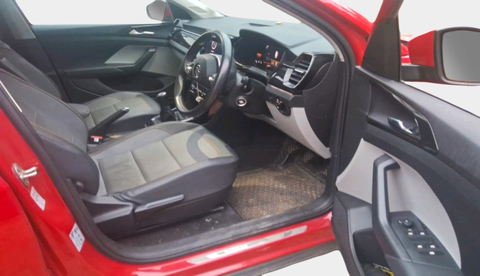 2023 Skoda KUSHAQ STYLE 1.0L TSI MT, Petrol, Manual, 35,465 km, interior