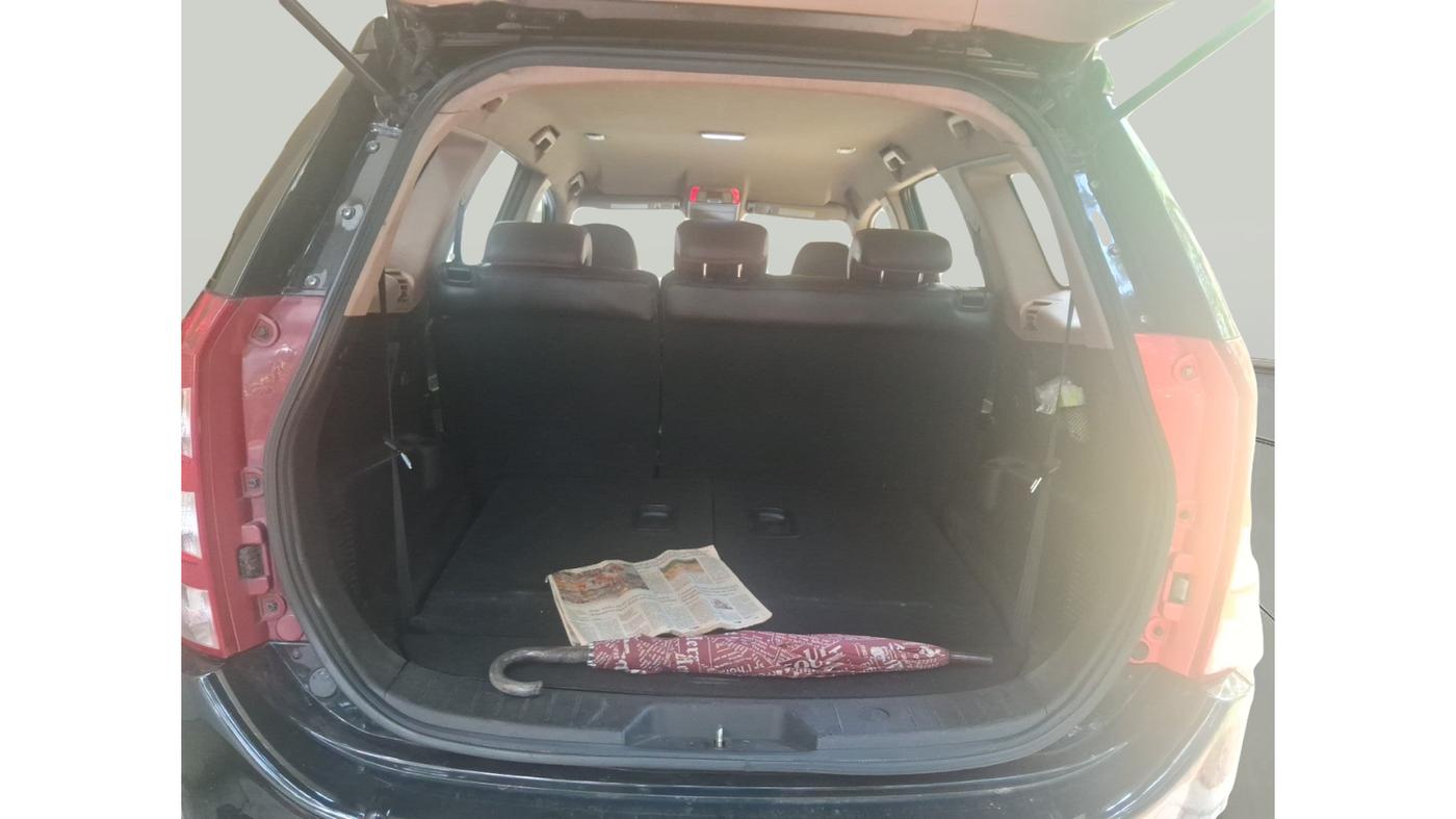 2012 Mahindra XUV500 W8, Diesel, Manual, 1,71,310 km, exterior