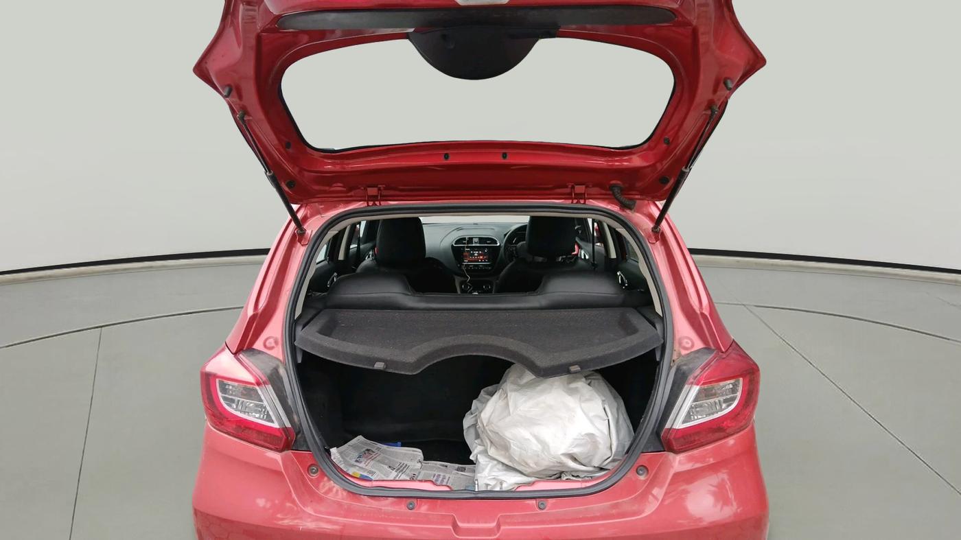2019 Tata Tiago XZ PLUS DUAL TONE PETROL, Petrol, Manual, 59,000 km, exterior