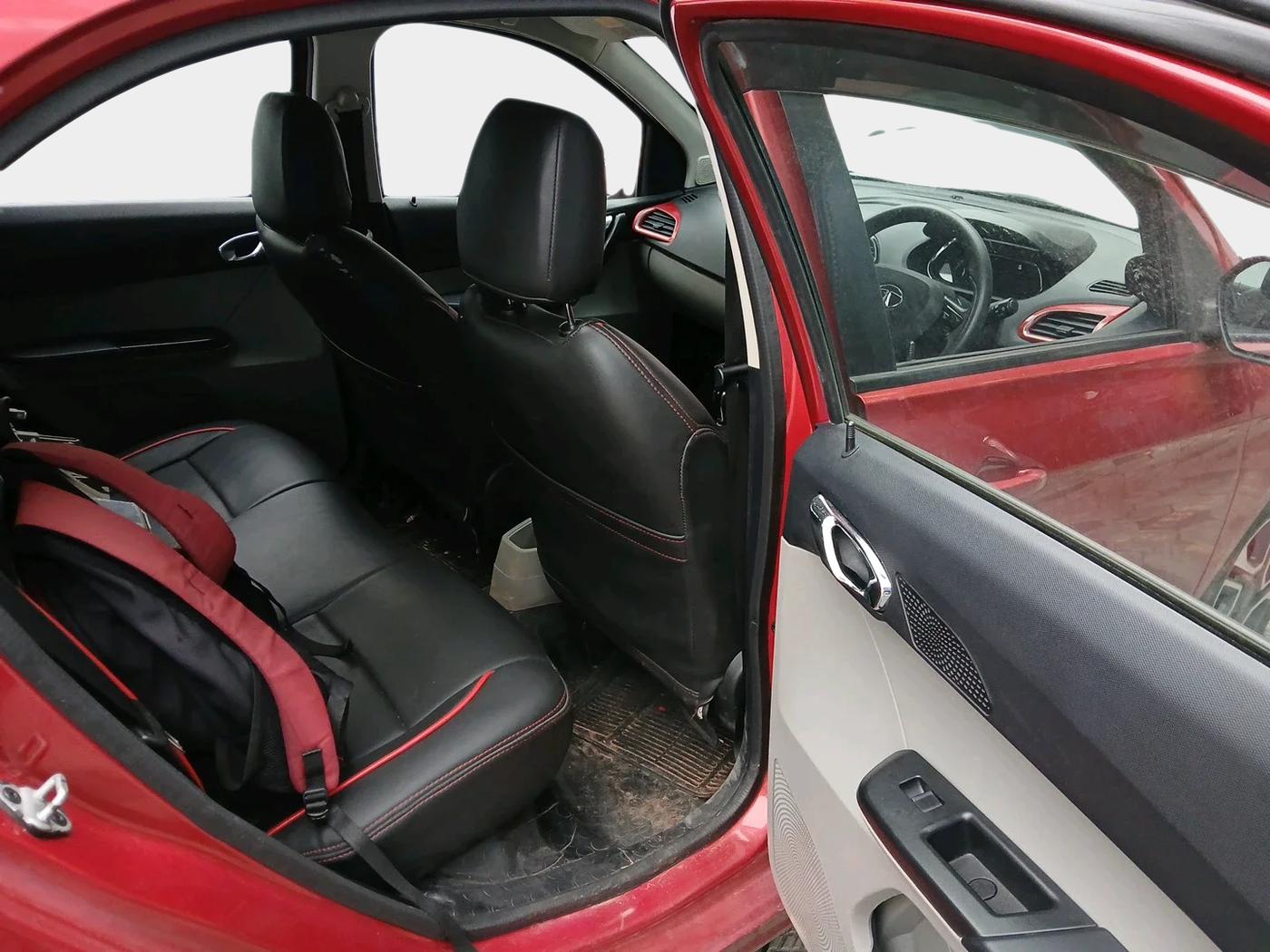 2019 Tata Tiago XZ PLUS DUAL TONE PETROL, Petrol, Manual, 59,000 km, interior