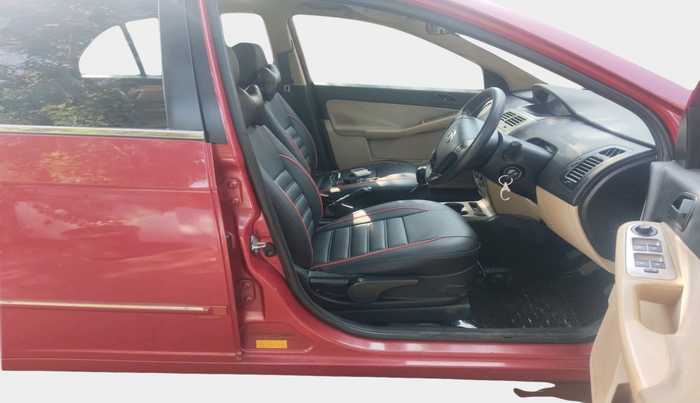 2012 Tata Indica Vista VX QUADRAJET, Diesel, Manual, 1,42,389 km, interior