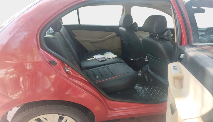 2012 Tata Indica Vista VX QUADRAJET, Diesel, Manual, 1,42,389 km, interior
