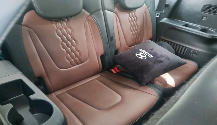 2023 Hyundai ALCAZAR 1.5 SIGNATURE (O) AT 7STR, Diesel, Automatic, 43,201 km, interior