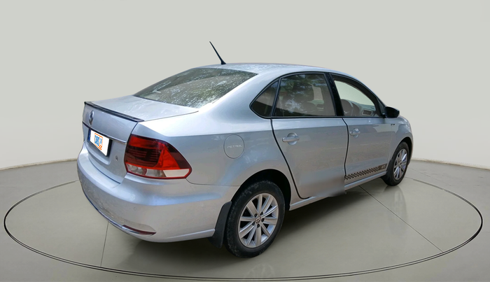 2016 Volkswagen Vento HIGHLINE 1.6 MPI, Petrol, Manual, 83,394 km, exterior