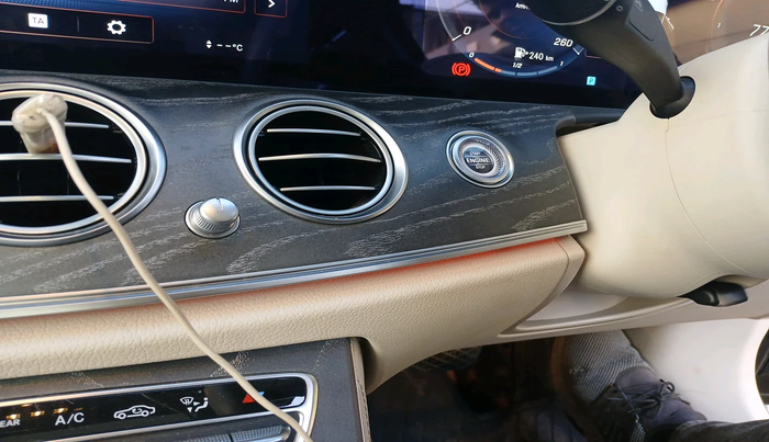 2022 Mercedes Benz E Class E 220d Expression, Diesel, Automatic, 20,062 km, interior