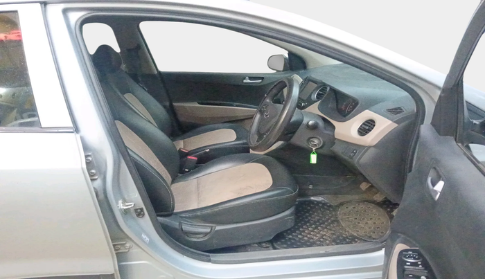 2019 Hyundai Grand i10 SPORTZ 1.2 KAPPA VTVT, Petrol, Manual, 35,437 km, interior
