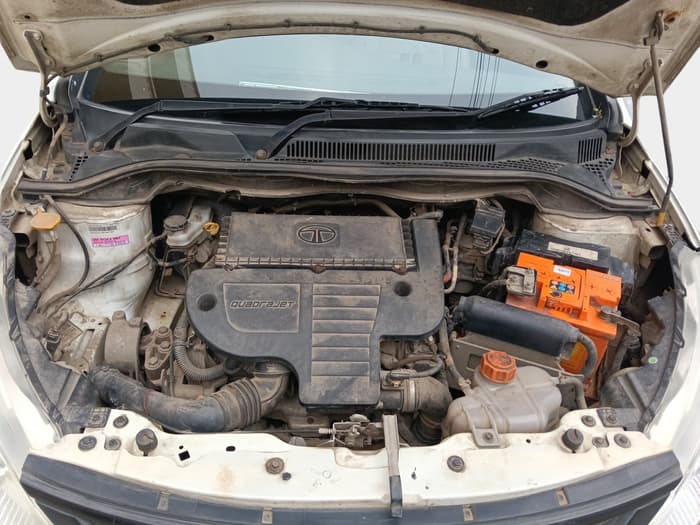 2018 Tata Zest XE 75PS DIESEL, Diesel, Manual, 99,510 km, exterior