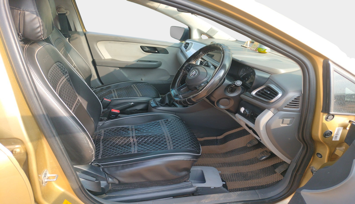 2020 Tata ALTROZ XT PETROL, Petrol, Manual, 80,127 km, interior