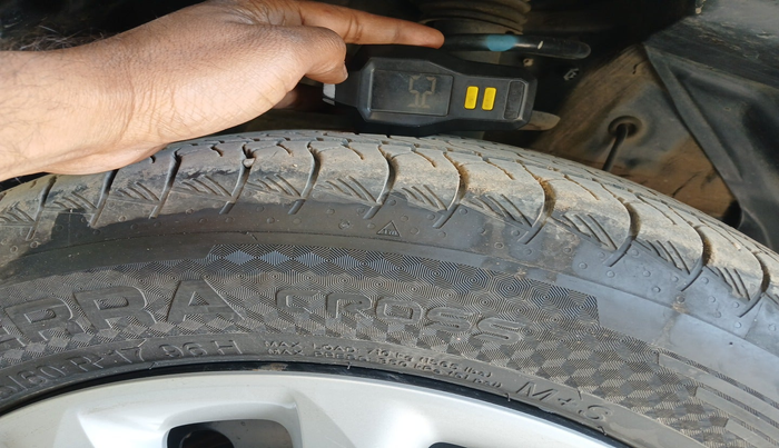 2023 Maruti Grand Vitara SIGMA SMART HYBRID, Petrol, Manual, 27,016 km, tyre