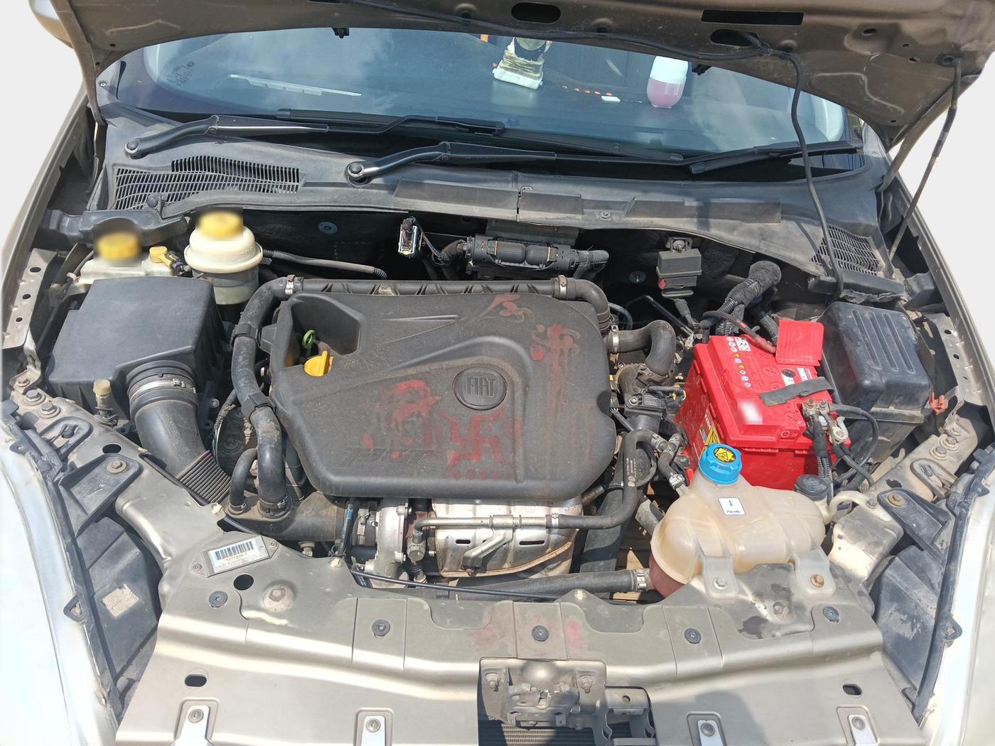 2011 Fiat Linea T JET, Petrol, Manual, 52,674 km, exterior