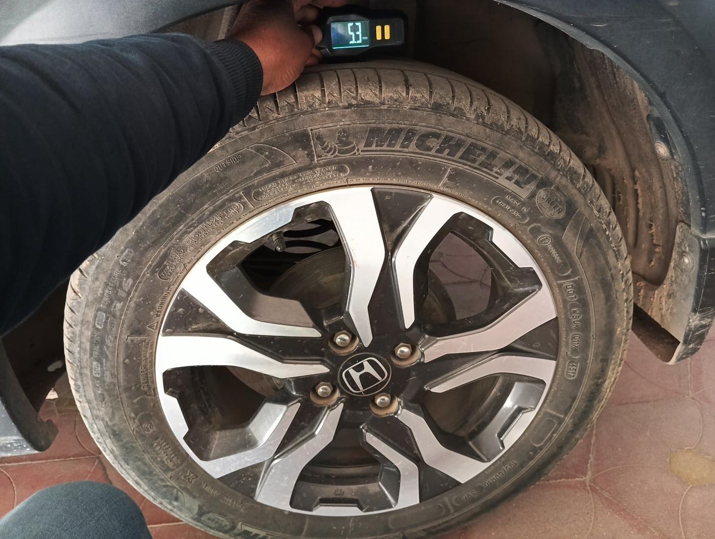 2018 Honda WR-V 1.2L I-VTEC VX MT, Petrol, Manual, 19,341 km, tyre