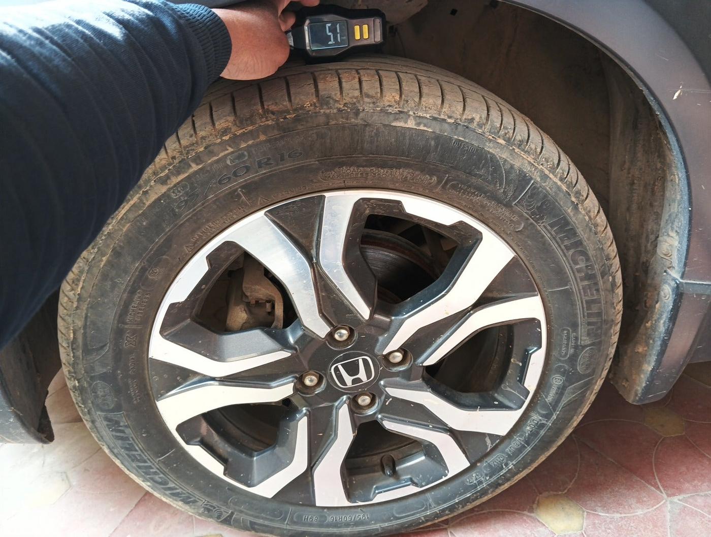 2018 Honda WR-V 1.2L I-VTEC VX MT, Petrol, Manual, 19,341 km, tyre