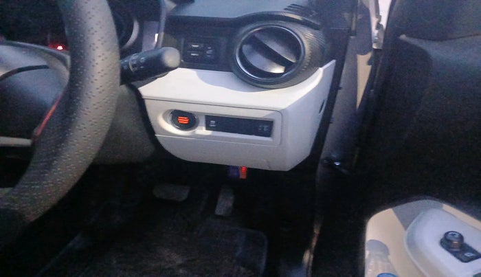 2025 Maruti IGNIS ALPHA 1.2 AMT, Petrol, Automatic, 6,678 km, interior