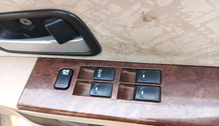 2011 Tata Sumo Grande MK II EX, Diesel, Manual, 1,44,750 km, interior