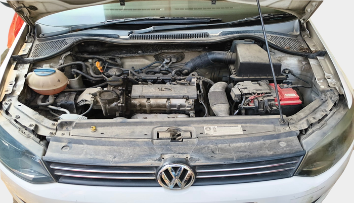 2013 Volkswagen Polo HIGHLINE1.2L, Petrol, Manual, 51,419 km, exterior