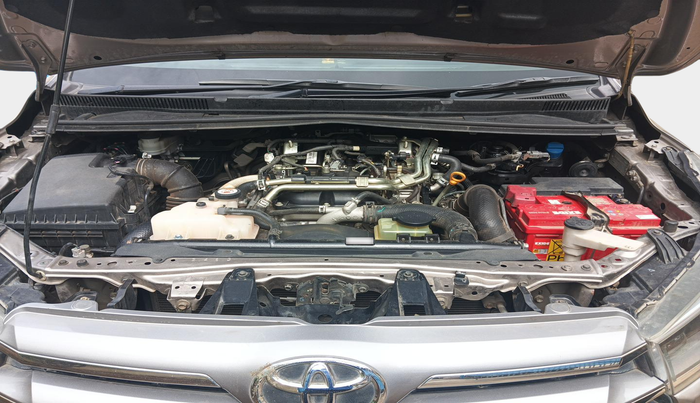 2020 Toyota Innova Crysta 2.4 VX 8 STR, Diesel, Manual, 70,221 km, exterior