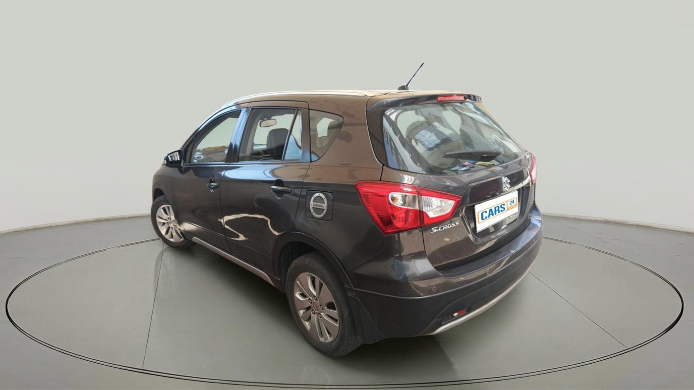 2016 Maruti S Cross ALPHA 1.3, Diesel, Manual, 1,76,429 km, exterior