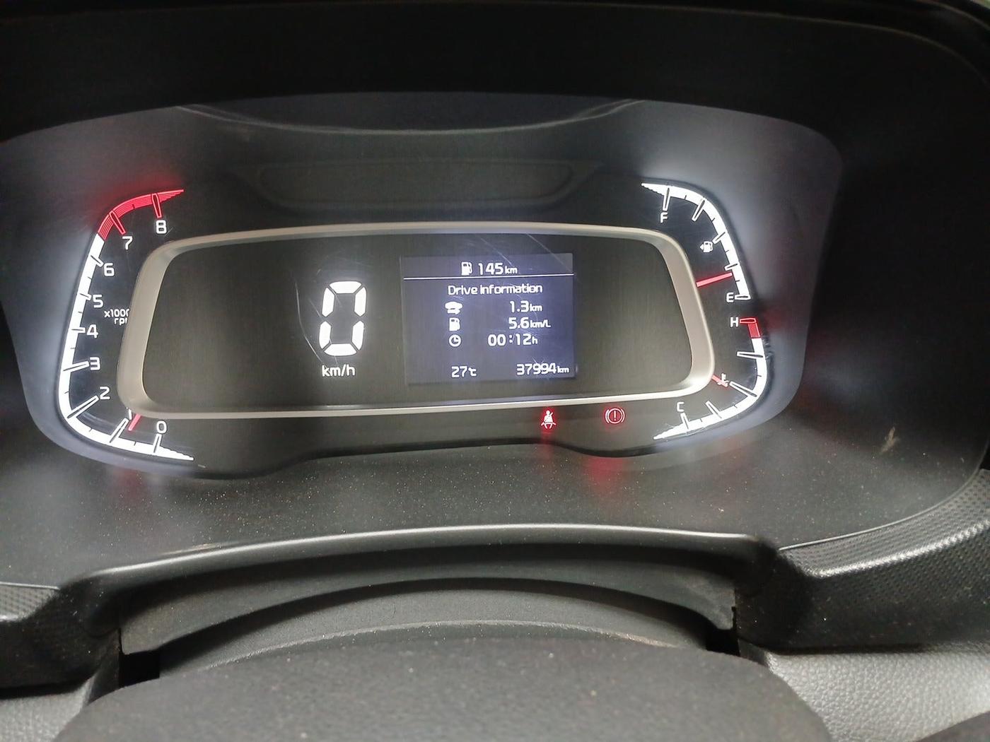 2020 KIA SONET HTK PLUS 1.2, Petrol, Manual, 38,000 km, interior