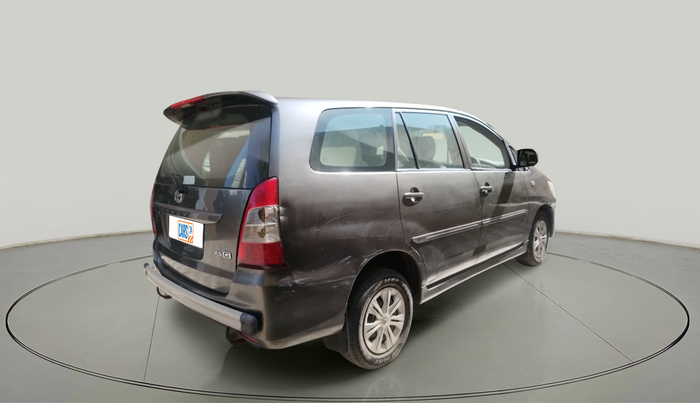2012 Toyota Innova GX 2.5 7 STR, Diesel, Manual, 93,313 km, exterior