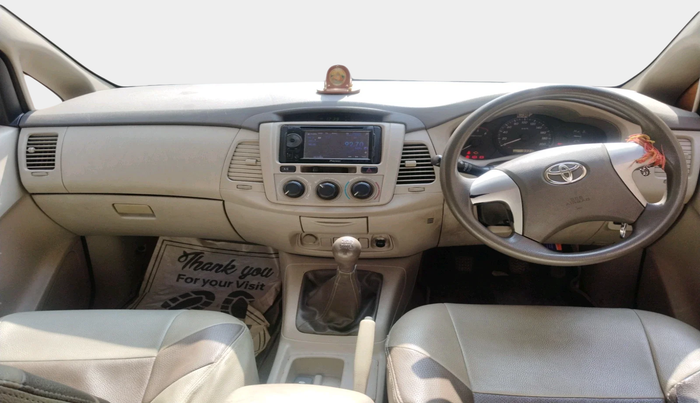 2012 Toyota Innova GX 2.5 7 STR, Diesel, Manual, 93,313 km, interior