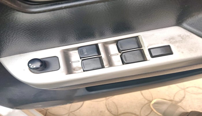 2014 Maruti Wagon R 1.0 VXI, Petrol, Manual, 62,826 km, interior