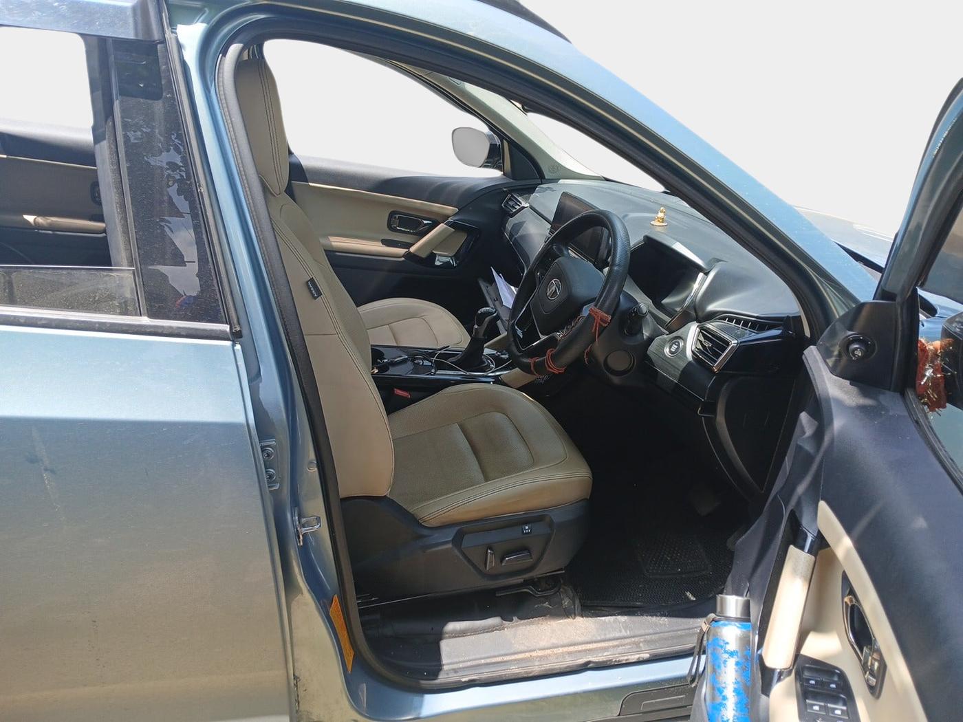 2022 Tata Safari XZA PLUS ADVENTURE, Diesel, Automatic, 49,500 km, interior