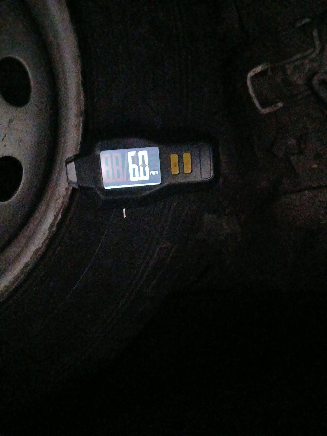 2010 Tata Indigo CS LX TDI, Diesel, Manual, 1,01,064 km, tyre