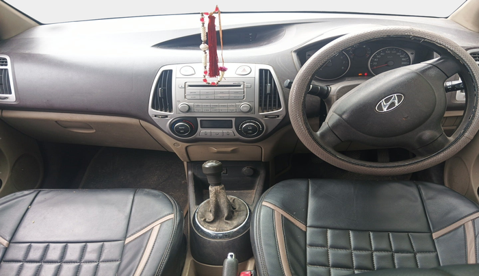 2011 Hyundai i20 MAGNA 1.2, Petrol, Manual, 38,243 km, interior
