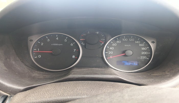 2011 Hyundai i20 MAGNA 1.2, Petrol, Manual, 38,243 km, interior