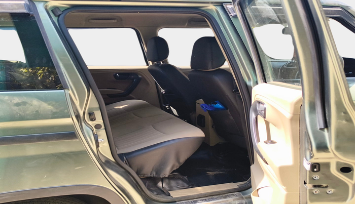 2023 Mahindra BOLERO NEO N 8, Diesel, Manual, 7,593 km, interior