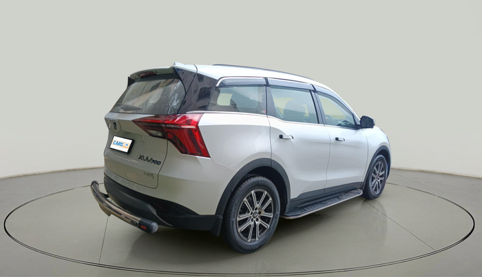 2024 Mahindra XUV700 AX 7 LUXURY D AT 7 STR, Diesel, Automatic, 26,873 km, exterior