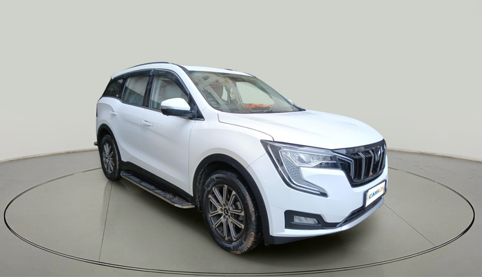 2024 Mahindra XUV700 AX 7 LUXURY D AT 7 STR, Diesel, Automatic, 26,873 km, exterior