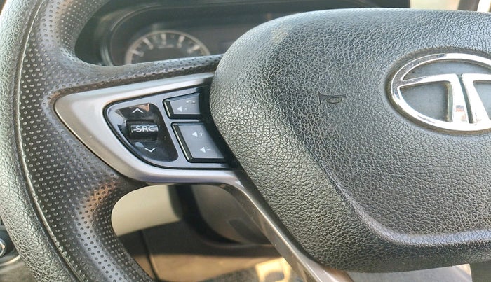 2017 Tata Zest XM 75PS DIESEL, Diesel, Manual, 1,09,441 km, interior