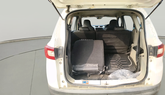 2019 Renault TRIBER RXZ, Petrol, Manual, 71,805 km, exterior