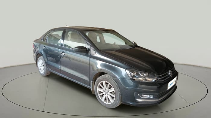 2017 Volkswagen Vento HIGHLINE PETROL AT, Petrol, Automatic, 84,318 km, exterior