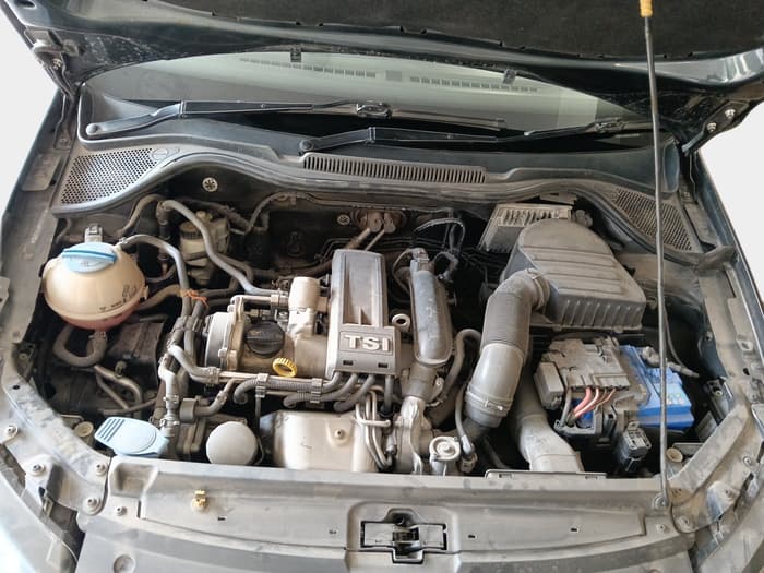 2017 Volkswagen Vento HIGHLINE PETROL AT, Petrol, Automatic, 84,318 km, exterior