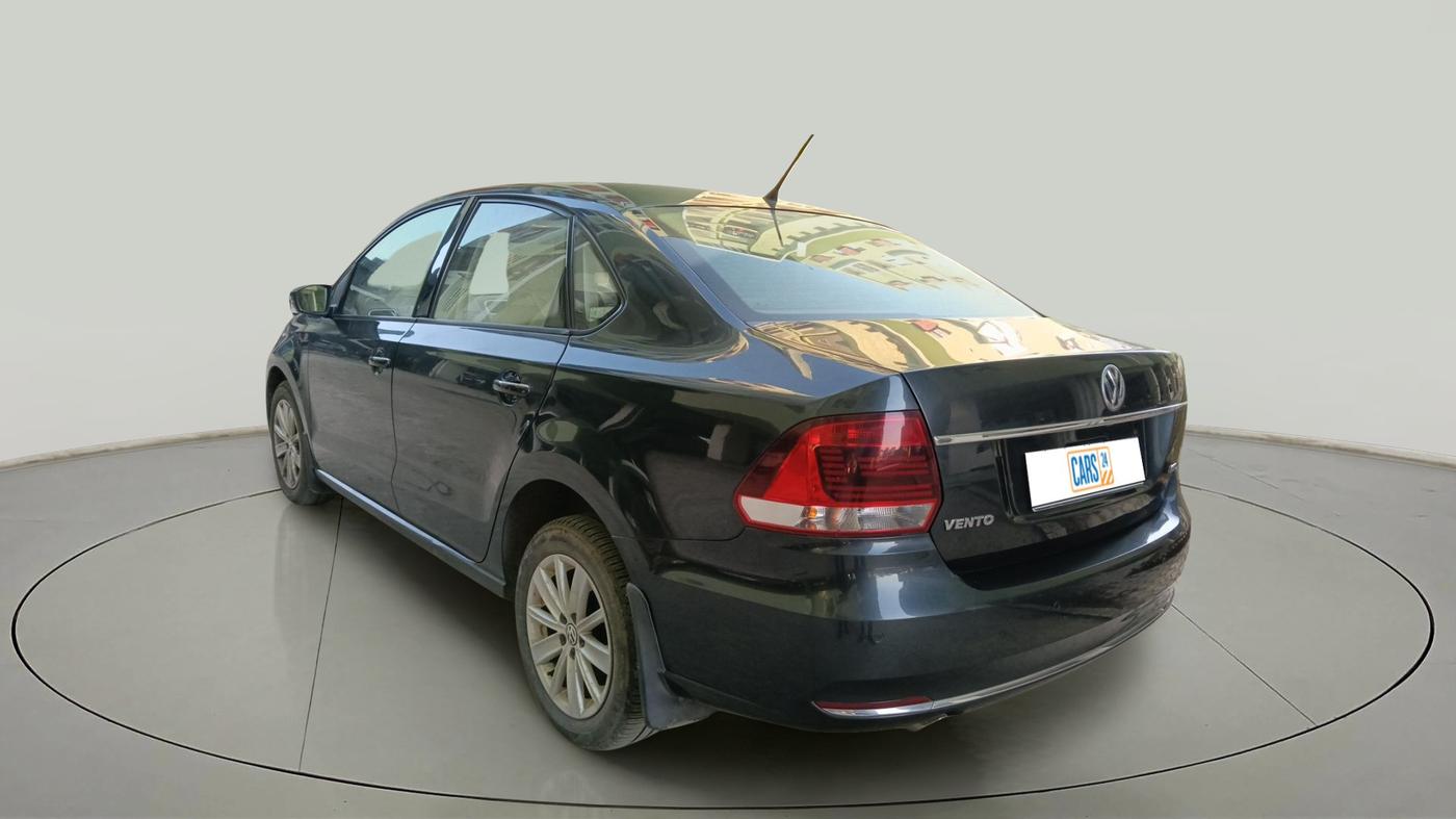 2017 Volkswagen Vento HIGHLINE PETROL AT, Petrol, Automatic, 84,318 km, exterior